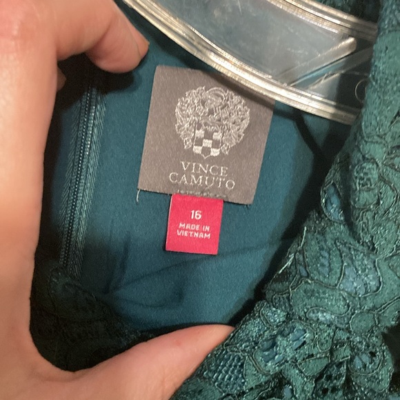 Vince Camuto Green Formal Lace Dress NWT - Picture 7 of 7